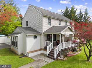 5 Maple St, North Wales, PA 19454
