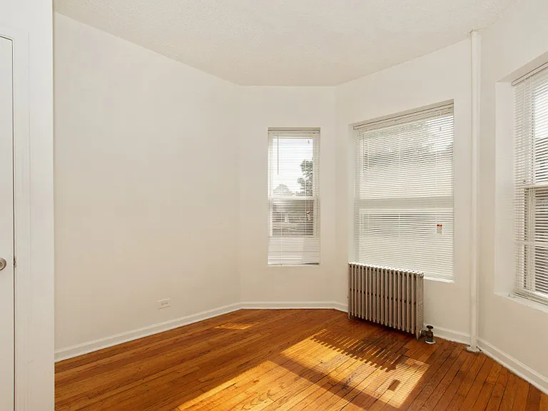 7643 S Stewart — Photo 29