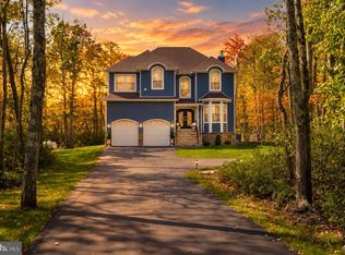 109 Forest Lake Dr, Jim Thorpe, PA 18229