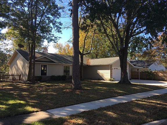 3rd image of 4676 Harpers Ferry Ln