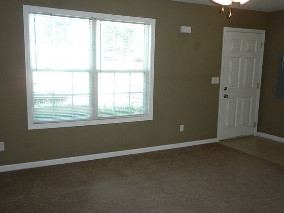 3rd image of 424-26 E Highway 124 #426