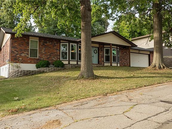 3rd image of 2031 San Angelo Dr