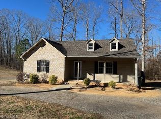 1161 Baileys Chapel Rd, Advance, NC 27006