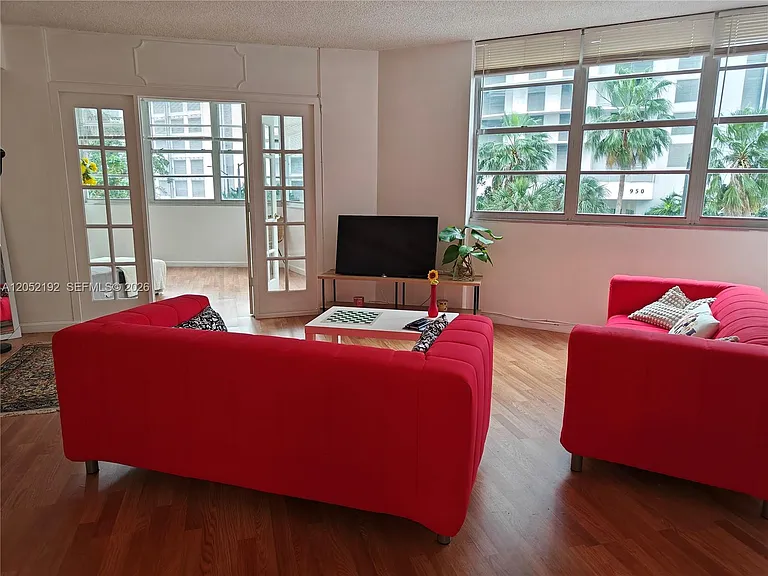 825 Brickell Bay Dr #350 — Photo 35