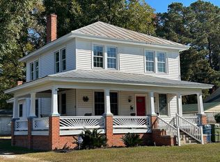 714 E 8th St, Washington, NC 27889