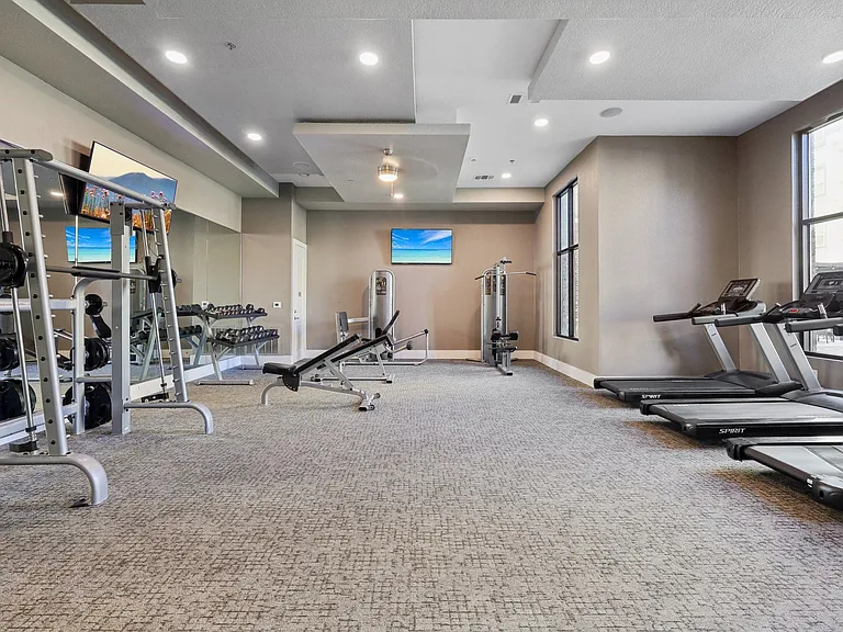 Luxia Craig Ranch — Photo 32