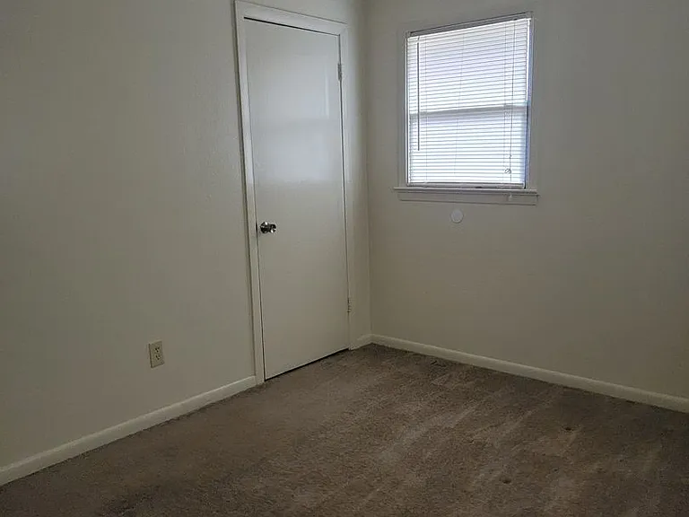 3024 Karla Cir #3024 — Photo 12