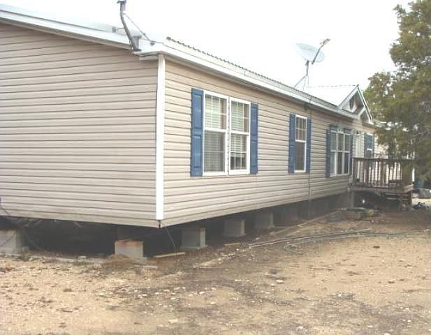 1st image of 131 County Road 4359