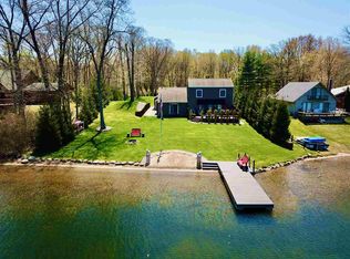 1 S Shore Dr, Addison, MI 49220