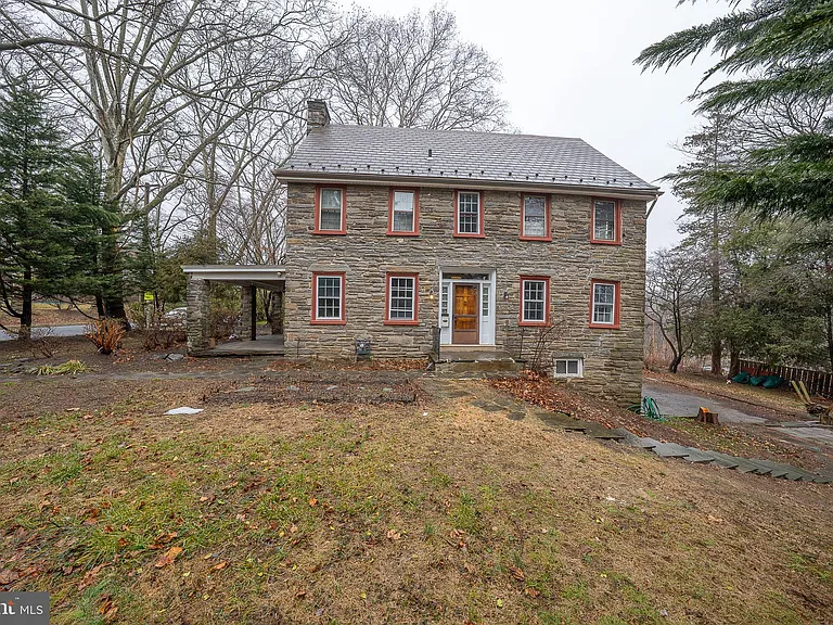 625 Chelten Hills Dr — Photo 1