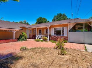 717 W College St, Fallbrook, CA 92028