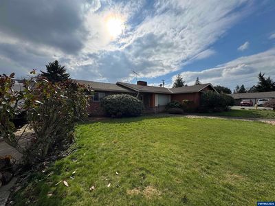 240 NW Baker Creek Rd, McMinnville, OR, 97128