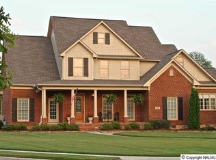 3201 Wellstone Ln SE, Owens Cross Roads, AL 35763