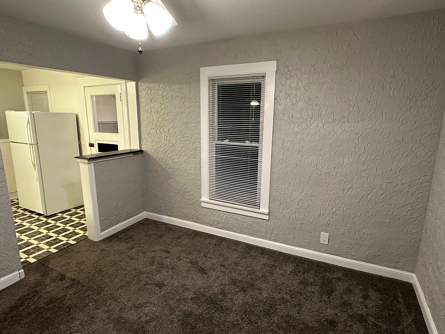 2 bed, 790 sqft, $1,500 — Photo 3