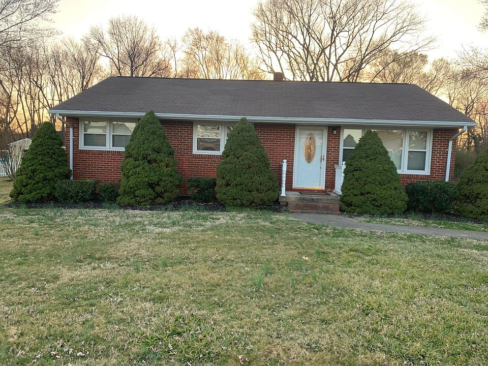1st image of 809 Jett St