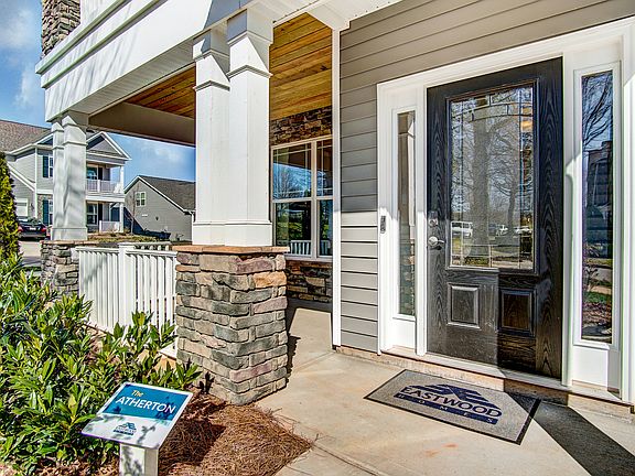 These photos are representative of this floor plan, but all options may not be available in every co