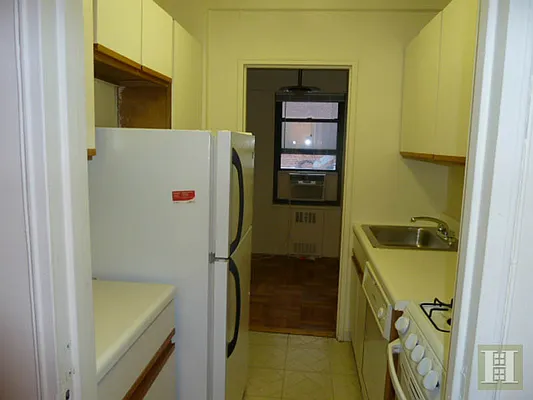 Rented by Halstead Real Estate | media 6