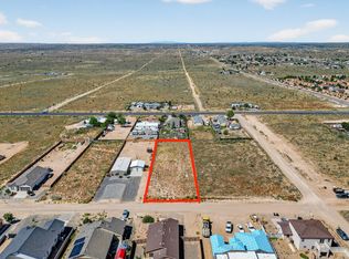 813 1st St NE, Rio Rancho, NM 87124