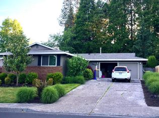 7873 SW 166th Pl, Beaverton, OR 97007