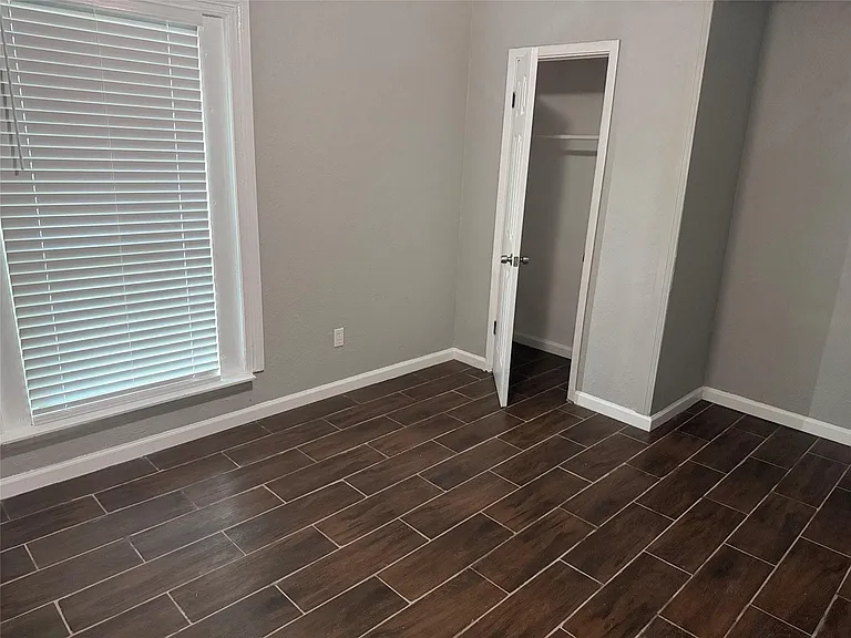 4711 Beechaven St — Photo 5