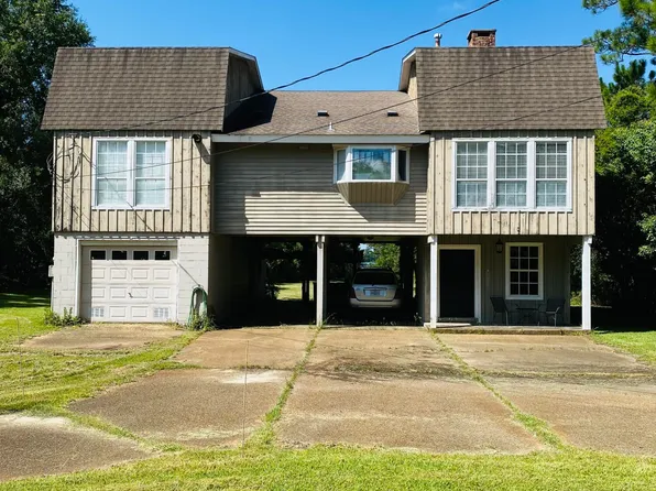 14104 W El Bonito Dr, Ocean Springs, MS 39564