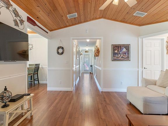4th image of 1831 E Sand Dollar Ln