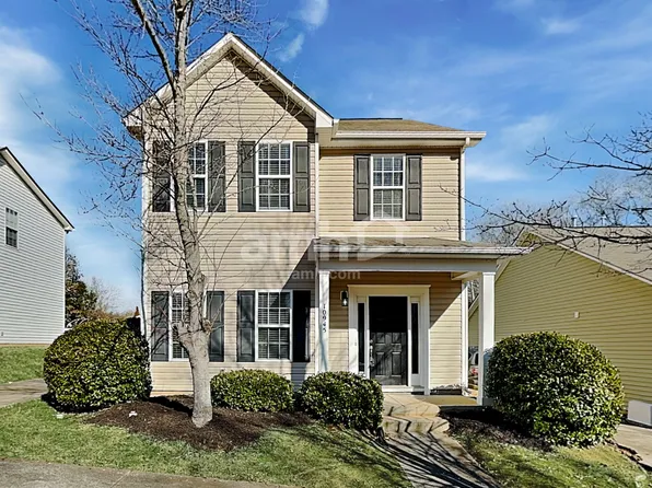 10945 Shelly Renee Dr, Cornelius, NC 28031