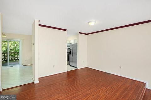 4th image of 1505 Templeton Pl