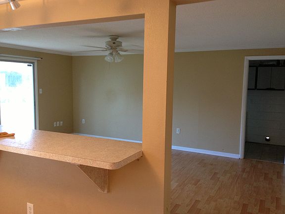 Family room with bar/nook 