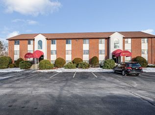 2410 Skyline Dr UNIT 11, Lowell, MA 01854