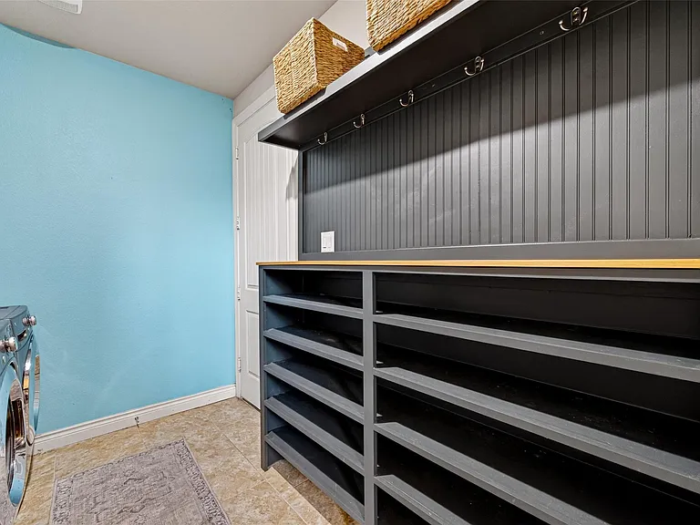 25611 Ellis Ridge Ct — Photo 21