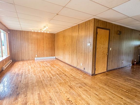 3rd image of 205 Center St #A