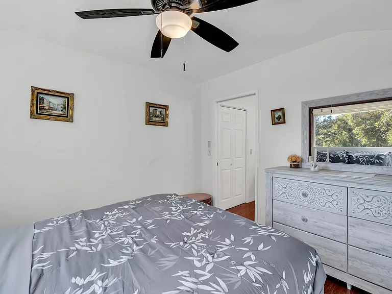 399 Old Mill Pond Rd #2 — Photo 37
