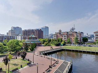 255 College Pl #62, Norfolk, VA 23510