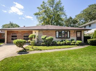 430 Dara James Rd, Des Plaines, IL 60016