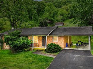 5912 Baptist Hollow Rd, Hiwassee, VA 24347