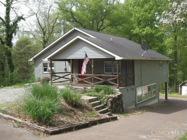 6946 Mountain View Dr, Hillsboro, OH 45133