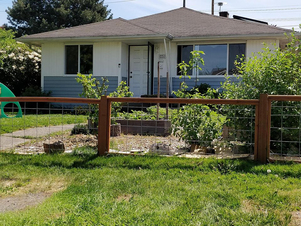 Front yard with garden space