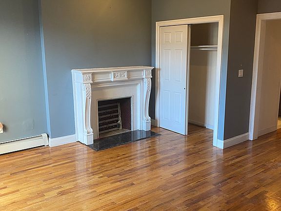 5th image of 844 Saint Nicholas Ave APT 3