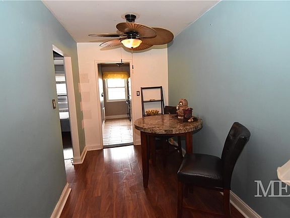 5th image of 355 Bay 8 St #1-B