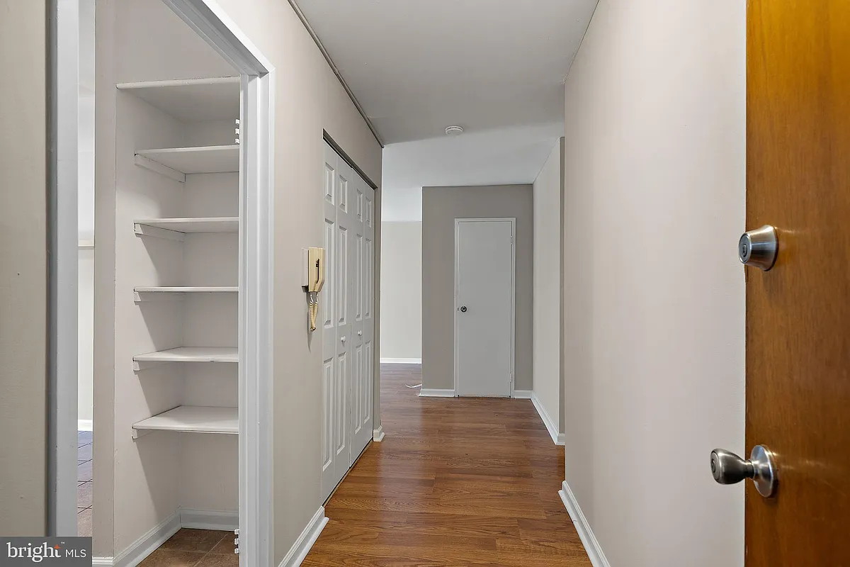 Building Photo - 200 Campbell Cir #E-14