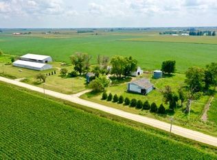 3190 200th St, Sumner, IA 50674