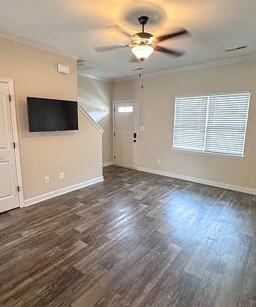 4th image of 203 Justice Farm Dr #1