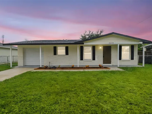 3233 Delray Dr, Tampa, FL 33619