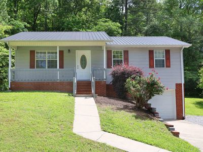 556 Angel Dr S, Jacksonville, AL, 36265