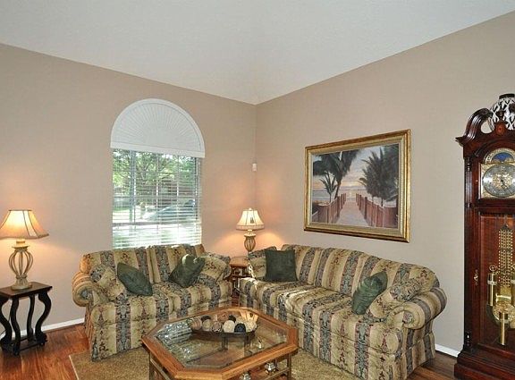 5th image of 134 High Meadows Dr