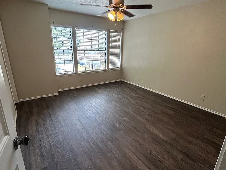 14222 Fairway Oaks — Photo 8