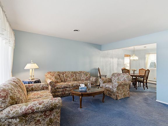 4th image of 16 Piermont Road