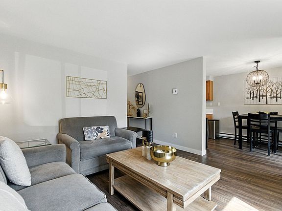 5th image of 47 Eagle Crest Dr Unit 53