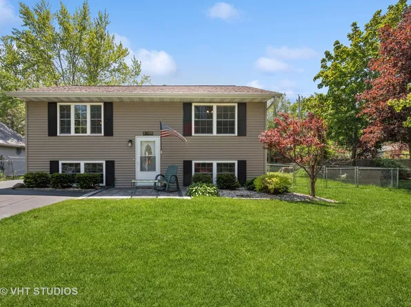 24909 73rd St, Salem, WI 53168